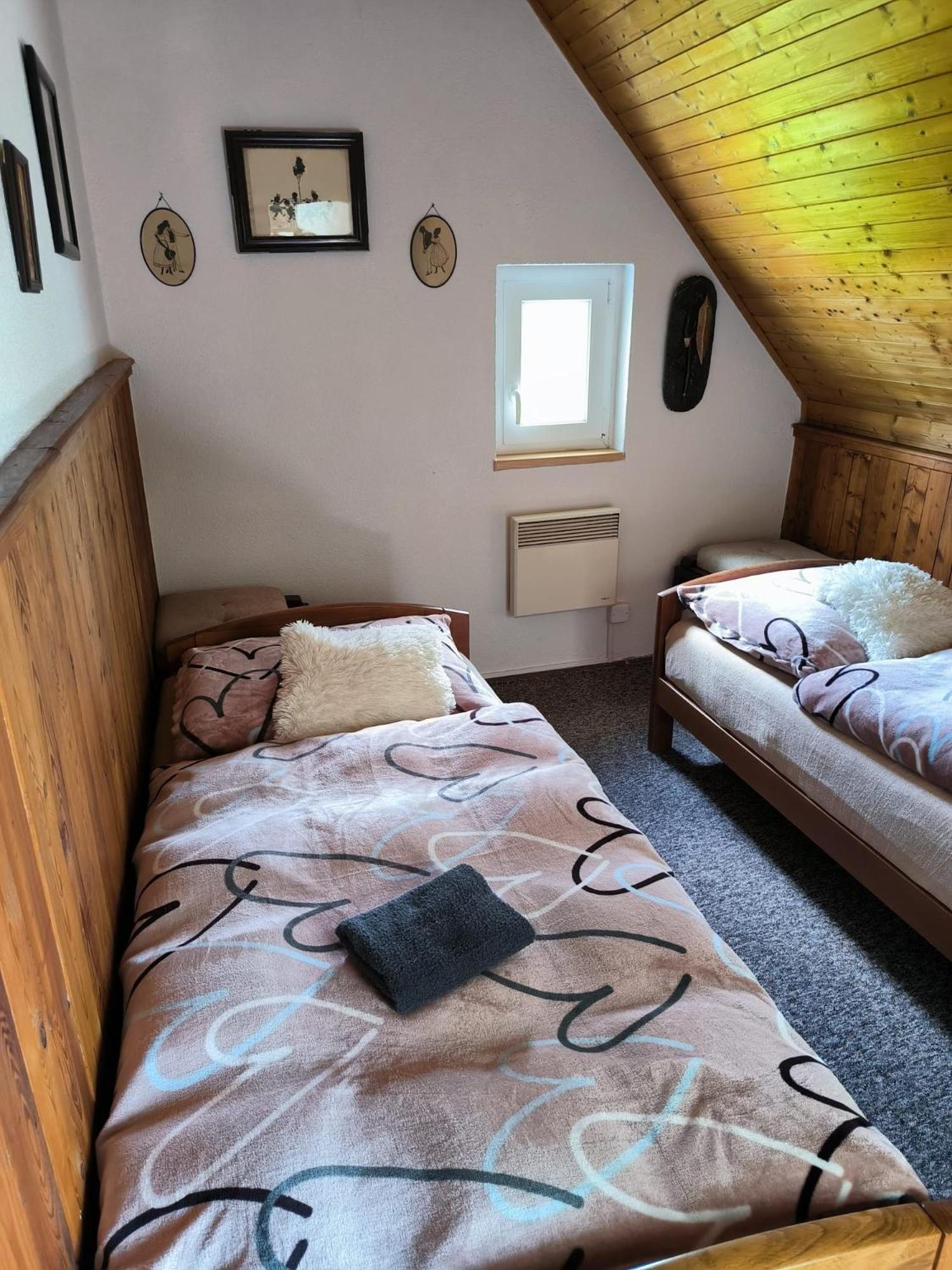 Chata Rybna 18 Pernink Bagian luar foto