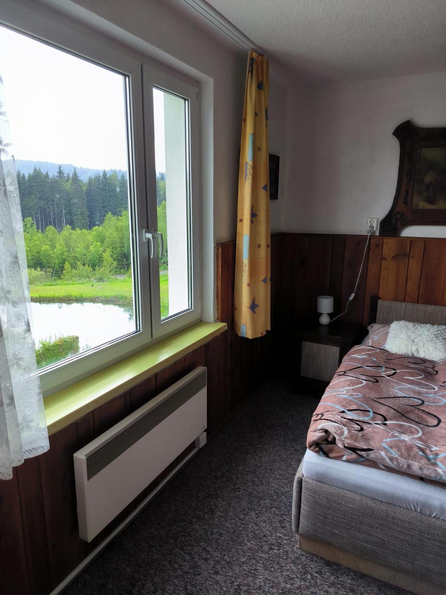 Chata Rybna 18 Pernink Bagian luar foto
